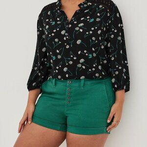 Torrid‎ 3.5 Inch Stretch Twill Mid-Rise Button Fly Short